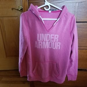 NEW! Under Armour V-cut sweatshirt